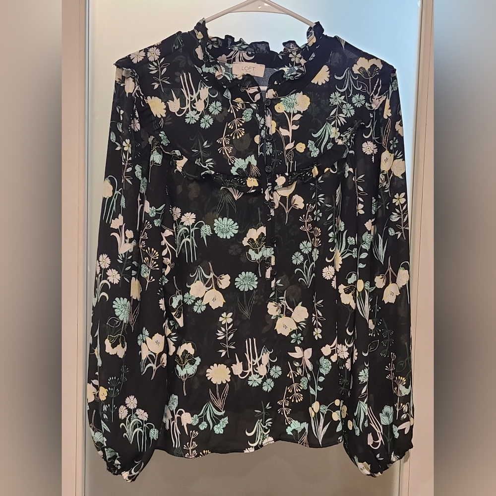 Loft Floral Light Blue And White Flower Blouse